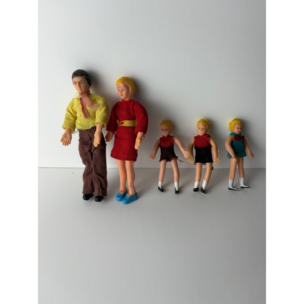 Vintage Hong Kong Dollhouse Family Set of‎ 5: Dad Mom Girls Rubber Dolls Bendy